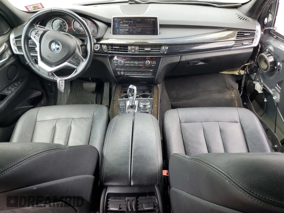 2017 BMW X5 xDrive35i z VIN 5UXKR0C34H0X80194, wystawiony jako Copart lot #57305325 z przebiegiem 129 125 mil mil oraz Szkoda całkowita • Salvage title. Historia ofert i sprzedaży dostępna na DreamBid. Obrazek 8.