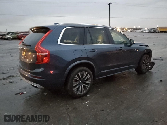 2021 Volvo XC90 Momentum with VIN YV4A22PK1M1712919, listed as a Copart auction lot 70035702 with 18,731 mi miles. Bid and sale history available at carsss.com. Image 3.