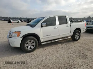 2015 Nissan Titan SV z VIN 1N6BA0ED3FN508540, wystawiony jako Copart lot #49119205 z przebiegiem 102 685 mil mil oraz Szkoda całkowita • Salvage title. Historia ofert i sprzedaży dostępna na DreamBid. Obrazek 1.