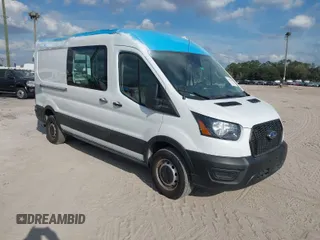 2021 Ford Transit Cargo with VIN 1FTBR1C85MKA19997, listed as a IAAI auction lot 41431285 with 61,158 mi miles and . Bid and sale history available at DreamBid. Image 1.