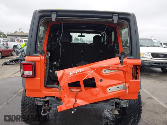 2019 Jeep Wrangler Unlimited Sport S with VIN 1C4HJXDG7KW568441, listed as a IAAI auction lot 41142271 with 73,698 mi miles and . Bid and sale history available at DreamBid. Image 6.