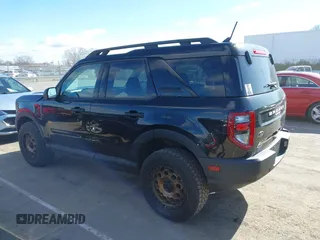 2023 Ford Bronco Sport Badlands z VIN 3FMCR9D95PRD26169, wystawiony jako IAAI lot #41723643 z przebiegiem 21 181 mil mil oraz . Historia ofert i sprzedaży dostępna na DreamBid. Obrazek 14.