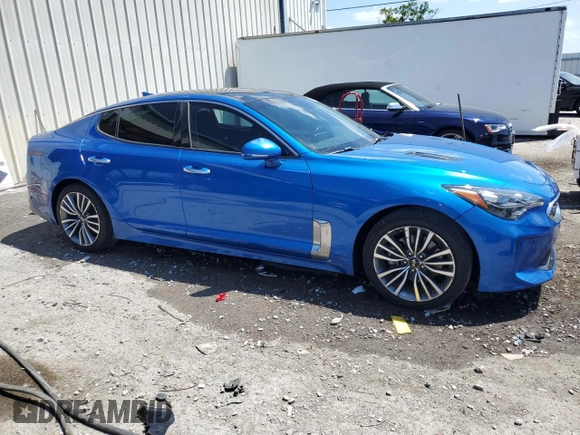 2019 Kia Stinger with VIN KNAE15LA9K6067794, listed as a Copart auction lot 53731455 with 37,817 mi miles and Non Repairable. Bid and sale history available at DreamBid. Image 4.