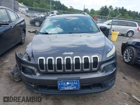 2018 Jeep Cherokee Latitude Plus with VIN 1C4PJMLB8JD502555, listed as a IAAI auction lot 42481887 with 124,437 mi miles and . Bid and sale history available at DreamBid. Image 13.