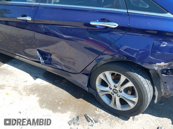 2012 Hyundai Sonata Limited z VIN 5NPEC4AC2CH382097, wystawiony jako IAAI lot #42276727 z przebiegiem 135 808 mil mil oraz . Historia ofert i sprzedaży dostępna na DreamBid. Obrazek 13.