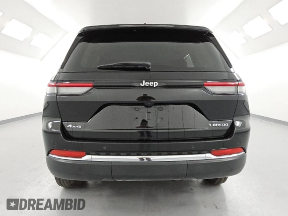 2023 Jeep Grand Cherokee Laredo with VIN 1C4RJHAG4PC625637, listed as a Copart auction lot 59211075 with 55,045 mi miles and Clean title. Bid and sale history available at DreamBid. Image 6.
