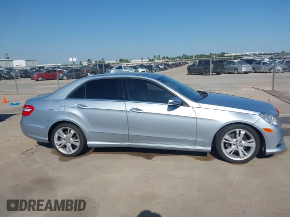 2013 Mercedes-Benz E 350 Luxury with VIN WDDHF5KB6DA733740, listed as a IAAI auction lot 41988035 with 57,350 mi miles and . Bid and sale history available at DreamBid. Image 13.