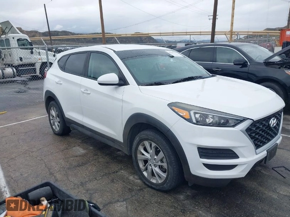 2019 Hyundai Tucson SE with VIN KM8J23A48KU026984, listed as a IAAI auction lot 41767118 with 72,647 mi miles. Bid and sale history available at carsss.com. Image 1.