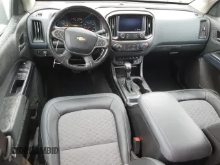 2022 Chevrolet Colorado 4WD Z71 z VIN 1GCGTDEN3N1249041, wystawiony jako Copart lot #55958245 z przebiegiem 67 725 mil mil oraz Szkoda całkowita • Salvage title. Historia ofert i sprzedaży dostępna na DreamBid. Obrazek 8.