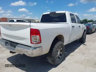 2012 Ram 2500 ST with VIN 3C6TD5CT8CG198855, listed as a IAAI auction lot 42546504 with 290,000 mi miles and . Bid and sale history available at DreamBid. Image 4.