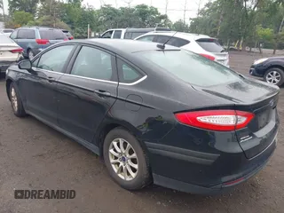 2016 Ford Fusion S with VIN 3FA6P0G76GR176818, listed as a IAAI auction lot 42439118 with 176,925 mi miles and . Bid and sale history available at DreamBid. Image 3.