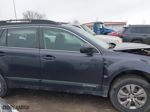 2013 Subaru Outback 2.5i with VIN 4S4BRCACXD3282592, listed as a IAAI auction lot 41994472 with 131,959 mi miles. Bid and sale history available at carsss.com. Image 13.