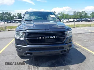 2021 Ram 1500 Big Horn z VIN 1C6SRFMT4MN663514, wystawiony jako IAAI lot #42419526 z przebiegiem 47 568 mil mil oraz . Historia ofert i sprzedaży dostępna na DreamBid. Obrazek 12.