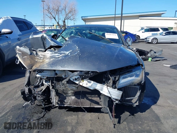 2014 Audi A7 3.0 Prestige with VIN WAU2GAFC9EN017754, listed as a IAAI auction lot 41687979 with 1 mi miles. Bid and sale history available at carsss.com. Image 13.