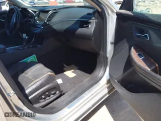 2015 Chevrolet Impala LTZ with VIN 2G1165S35F9202993, listed as a IAAI auction lot 42054652 with 174,387 mi miles. Bid and sale history available at carsss.com. Image 5.