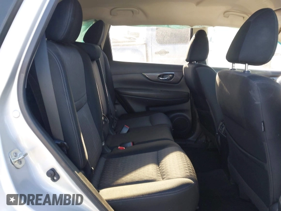 2019 Nissan Rogue SV with VIN JN8AT2MT9KW263622, listed as a IAAI auction lot 42021454 with 60,825 mi miles. Bid and sale history available at carsss.com. Image 8.