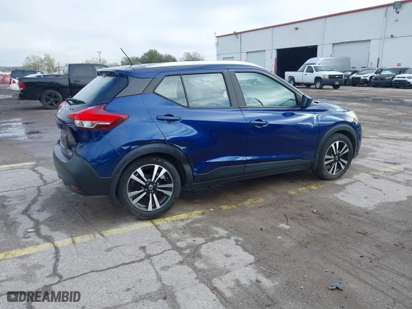 2018 Nissan Kicks SV with VIN 3N1CP5CUXJL506799, listed as a IAAI auction lot 41646564 with 75,580 mi miles. Bid and sale history available at carsss.com. Image 4.