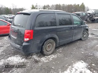 2011 Dodge Grand Caravan SXT with VIN 2D4RN4DG0BR603470, listed as a IAAI auction lot 40998148 with 82,968 mi miles and . Bid and sale history available at DreamBid. Image 4.