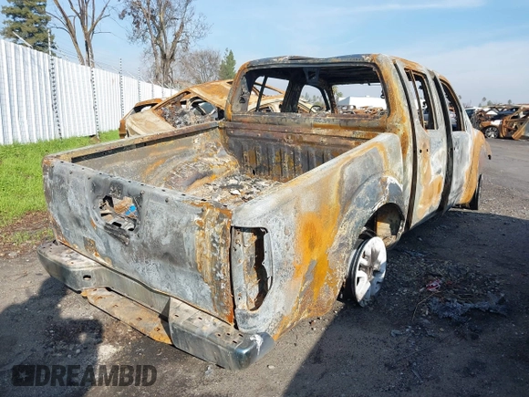 2014 Nissan Frontier SV with VIN 1N6AD0ER1EN735044, listed as a IAAI auction lot 41228247 with Not Provided miles and . Bid and sale history available at DreamBid. Image 4.