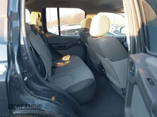 2008 Nissan Xterra S with VIN 5N1AN08W28C525050, listed as a IAAI auction lot 41057268 with 140,734 mi miles. Bid and sale history available at carsss.com. Image 8.