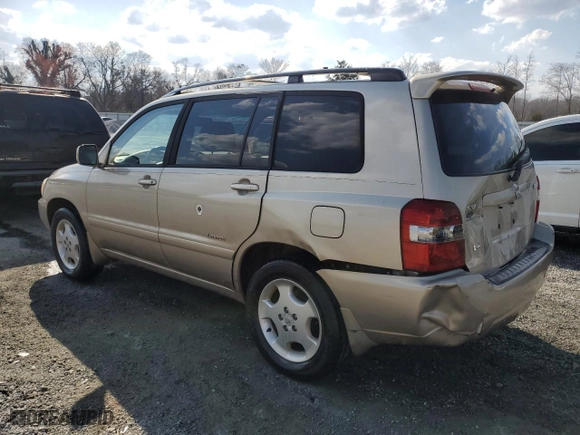 2007 Toyota Highlander w/3rd Row with VIN JTEDP21A070130608, listed as a Copart auction lot 49236705 with 267,420 mi miles and Salvage Title. Bid and sale history available at carsss.com. Image 2.
