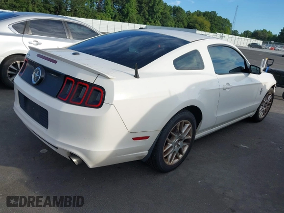 2013 Ford Mustang V6 with VIN 1ZVBP8AM1D5254018, listed as a IAAI auction lot 42738081 with 231,643 mi miles and . Bid and sale history available at DreamBid. Image 4.