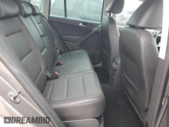 2010 Volkswagen Tiguan Wolfsburg Edition с VIN WVGAV7AX9AW520377, выставлен на аукционе Copart как лот 46697465 с пробегом 117 865 миль миль и Списание • Salvage title. История ставок и продаж доступна на DreamBid. Изображение 10.