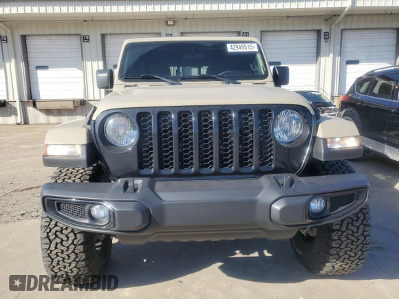 2022 Jeep Gladiator Willys with VIN 1C6HJTAG8NL170875, listed as a Copart auction lot 42949515 with 27,770 mi miles and Salvage title. Bid and sale history available at DreamBid. Image 5.