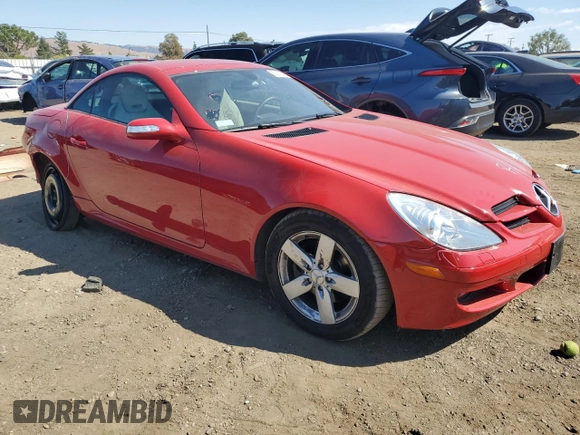 2007 Mercedes-Benz SLK-Class 3.0L with VIN WDBWK54F57F168349, listed as a Copart auction lot 72155834 with 85,007 mi miles and Salvage Title. Bid and sale history available at carsss.com. Image 4.