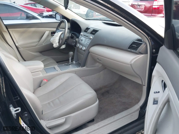 2010 Toyota Camry with VIN 4T1BF3EK2AU023126, listed as a IAAI auction lot 41376936 with 91,572 mi miles. Bid and sale history available at carsss.com. Image 5.