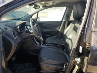 2022 Chevrolet Trax LT with VIN KL7CJPSM2NB527162, listed as a Copart auction lot 57653745 with 49,974 mi miles and Salvage title. Bid and sale history available at DreamBid. Image 7.