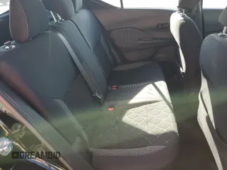 2018 Nissan Kicks SV с VIN 3N1CP5CU8JL506767, выставлен на аукционе Copart как лот 55772935 с пробегом 49 231 миль миль и Списание • Salvage title. История ставок и продаж доступна на DreamBid. Изображение 11.
