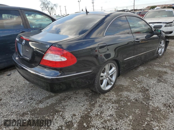2008 Mercedes-Benz CLK 350 with VIN WDBTJ56H48F241149, listed as a Copart auction lot 43001345 with 39,222 mi miles and Salvage title. Bid and sale history available at DreamBid. Image 3.