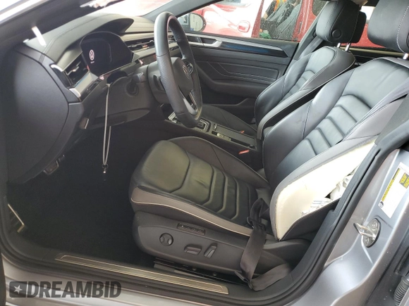 2021 Volkswagen Arteon SEL R-Line с VIN WVWHR7ANXME004450, выставлен на аукционе Copart как лот 62593443 с пробегом 8 900 миль миль и . История ставок и продаж доступна на DreamBid. Изображение 7.