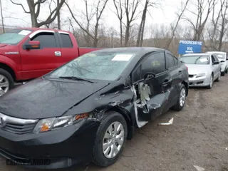 2012 Honda Civic Sdn LX with VIN 19XFB2F51CE070864, listed as a IAAI auction lot 41575487 with 184,281 mi miles. Bid and sale history available at carsss.com. Image 6.