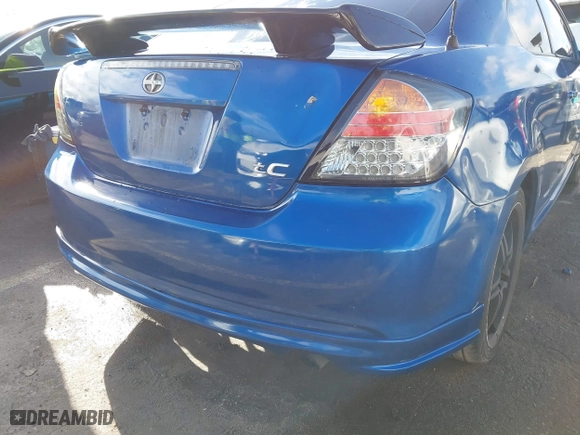 2006 Scion tC with VIN JTKDE177860118214, listed as a IAAI auction lot 41787843 with 200,226 mi miles. Bid and sale history available at carsss.com. Image 6.