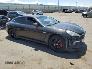 2013 Porsche Panamera GTS z VIN WP0AF2A72DL075085, wystawiony jako Copart lot #55805285 z przebiegiem 71 912 mil mil oraz Szkoda całkowita • Salvage title. Historia ofert i sprzedaży dostępna na DreamBid. Obrazek 4.