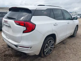 2020 GMC Terrain Denali with VIN 3GKALSEX4LL308555, listed as a IAAI auction lot 42378159 with 119,905 mi miles and . Bid and sale history available at DreamBid. Image 4.