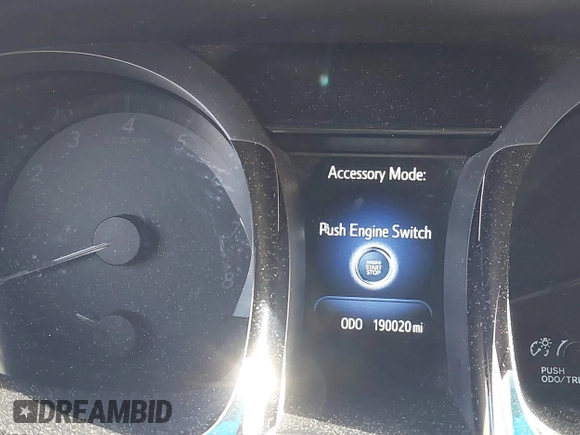 2013 Toyota Avalon XLE with VIN 4T1BK1EB1DU026863, listed as a IAAI auction lot 41644969 with 190,020 mi miles and . Bid and sale history available at DreamBid. Image 7.