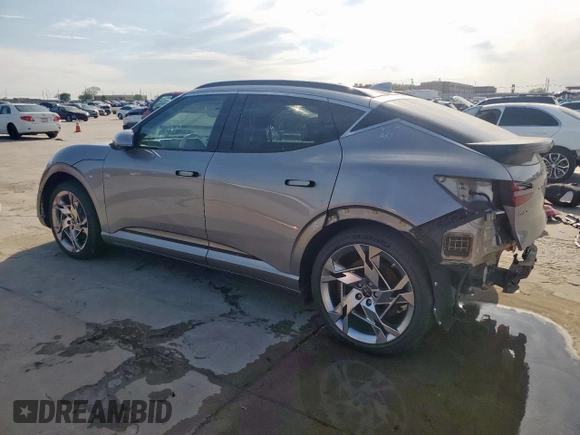 2024 Genesis GV60 z VIN KMUKEDSB3RU021508, wystawiony jako Copart lot #50765525 z przebiegiem 2 849 mil mil oraz Nie do naprawy • Non repairable. Historia ofert i sprzedaży dostępna na DreamBid. Obrazek 2.