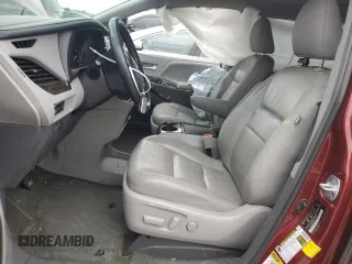 2016 Toyota Sienna Limited z VIN 5TDDK3DC4GS143638, wystawiony jako Copart lot #58848495 z przebiegiem 174 487 mil mil oraz Czysty tytuł • Clean title. Historia ofert i sprzedaży dostępna na DreamBid. Obrazek 7.