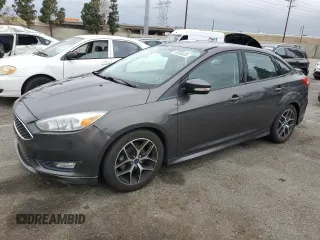 2015 Ford Focus SE с VIN 1FADP3F24FL375331, выставлен на аукционе Copart как лот 52695535 с пробегом 62 745 миль миль и Списание • Salvage title. История ставок и продаж доступна на DreamBid. Изображение 1.