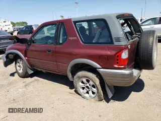 2002 Isuzu Rodeo z VIN 4S2CK57W324328446, wystawiony jako Copart lot #58097174 z przebiegiem 118 514 mil mil oraz Szkody całkowita. Historia ofert i sprzedaży dostępna na DreamBid. Obrazek 2.