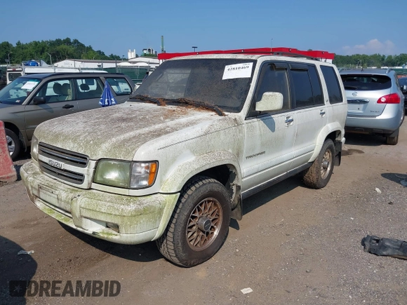 2001 Isuzu Trooper S with VIN JACDJ58X117J00628, listed as a IAAI auction lot 42810469 with 104,474 mi miles and . Bid and sale history available at DreamBid. Image 2.