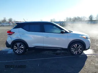 2020 Nissan Kicks SR with VIN 3N1CP5DV5LL538232, listed as a IAAI auction lot 41761012 with 107,012 mi miles and . Bid and sale history available at carsss.com. Image 13.
