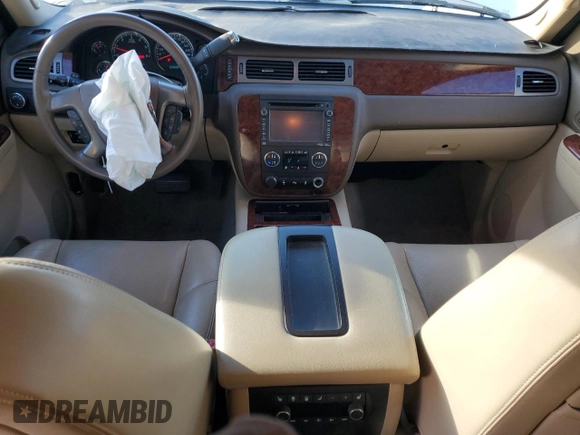 2013 Chevrolet Tahoe LTZ с VIN 1GNSCCE09DR317231, выставлен на аукционе Copart как лот 86056684 с пробегом 116 151 миль миль и Списание • Salvage title. История ставок и продаж доступна на DreamBid. Изображение 8.