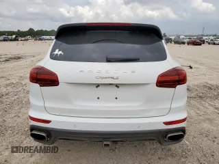 2016 Porsche Cayenne with VIN WP1AA2A28GLA08786, listed as a Copart auction lot 65449985 with 189,718 mi miles and Clean title. Bid and sale history available at DreamBid. Image 6.