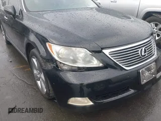 2007 Lexus LS 460 with VIN JTHBL46F675019182, listed as a IAAI auction lot 41024763 with 244,278 mi miles. Bid and sale history available at carsss.com. Image 18.