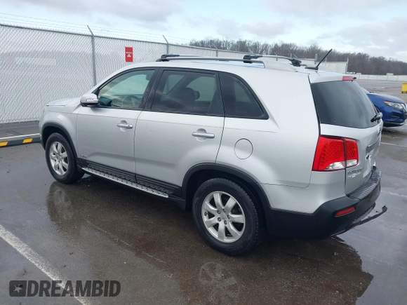 2012 Kia Sorento LX with VIN 5XYKTDA61CG303393, listed as a IAAI auction lot 41137220 with 123,474 mi miles. Bid and sale history available at carsss.com. Image 3.