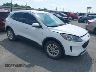 2020 Ford Escape SE with VIN 1FMCU9G60LUA23335, listed as a IAAI auction lot 42133925 with 46,434 mi miles. Bid and sale history available at carsss.com. Image 1.